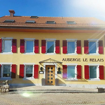 Auberge Le Relais Chavannes De Bogis Bagian luar foto